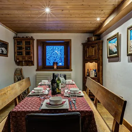 Chalet Davos: A Cozy Haven For Ski Enthusiasts Appartamento Bedra